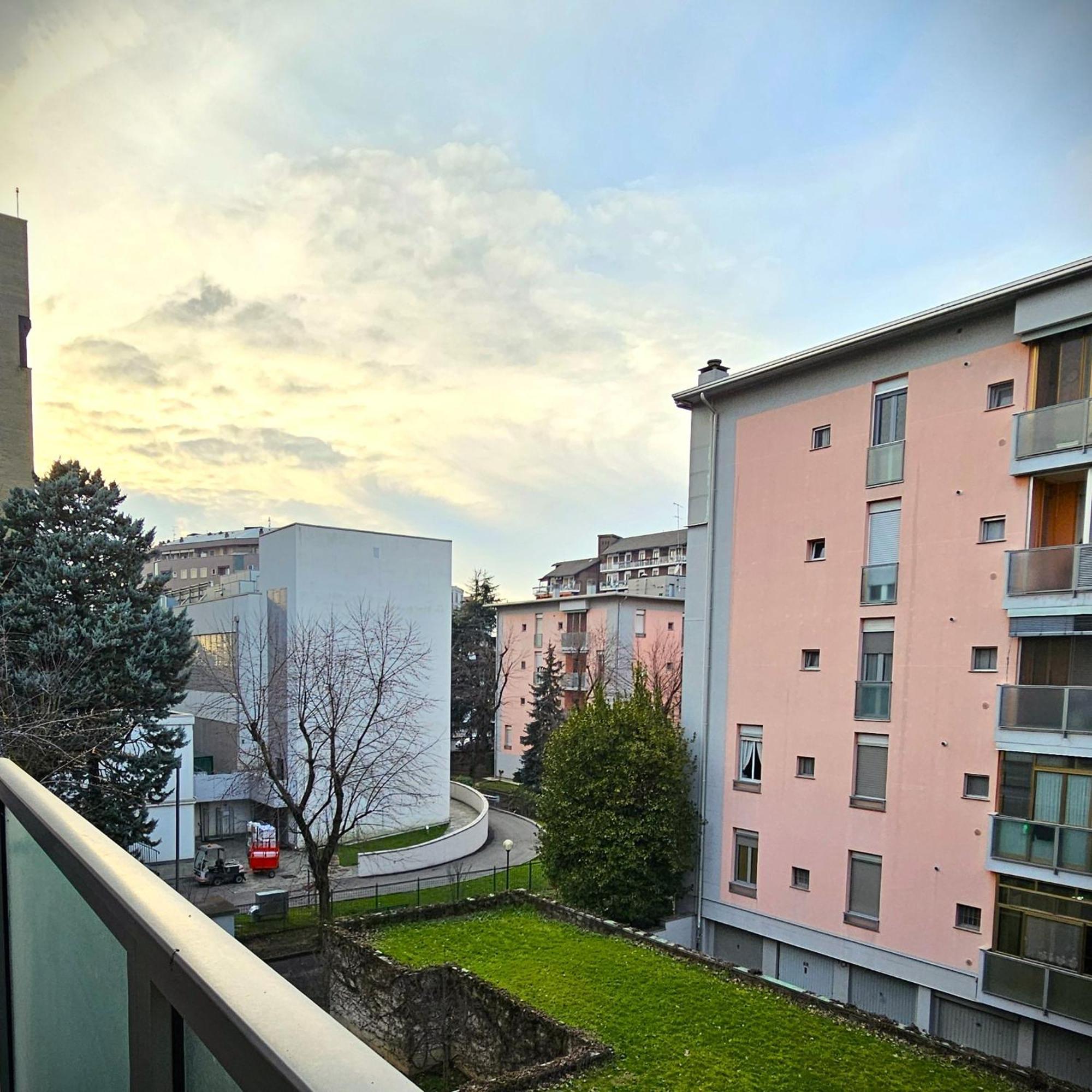 Bbking Appartamento Policlinico San Donato Milanese Exteriör bild