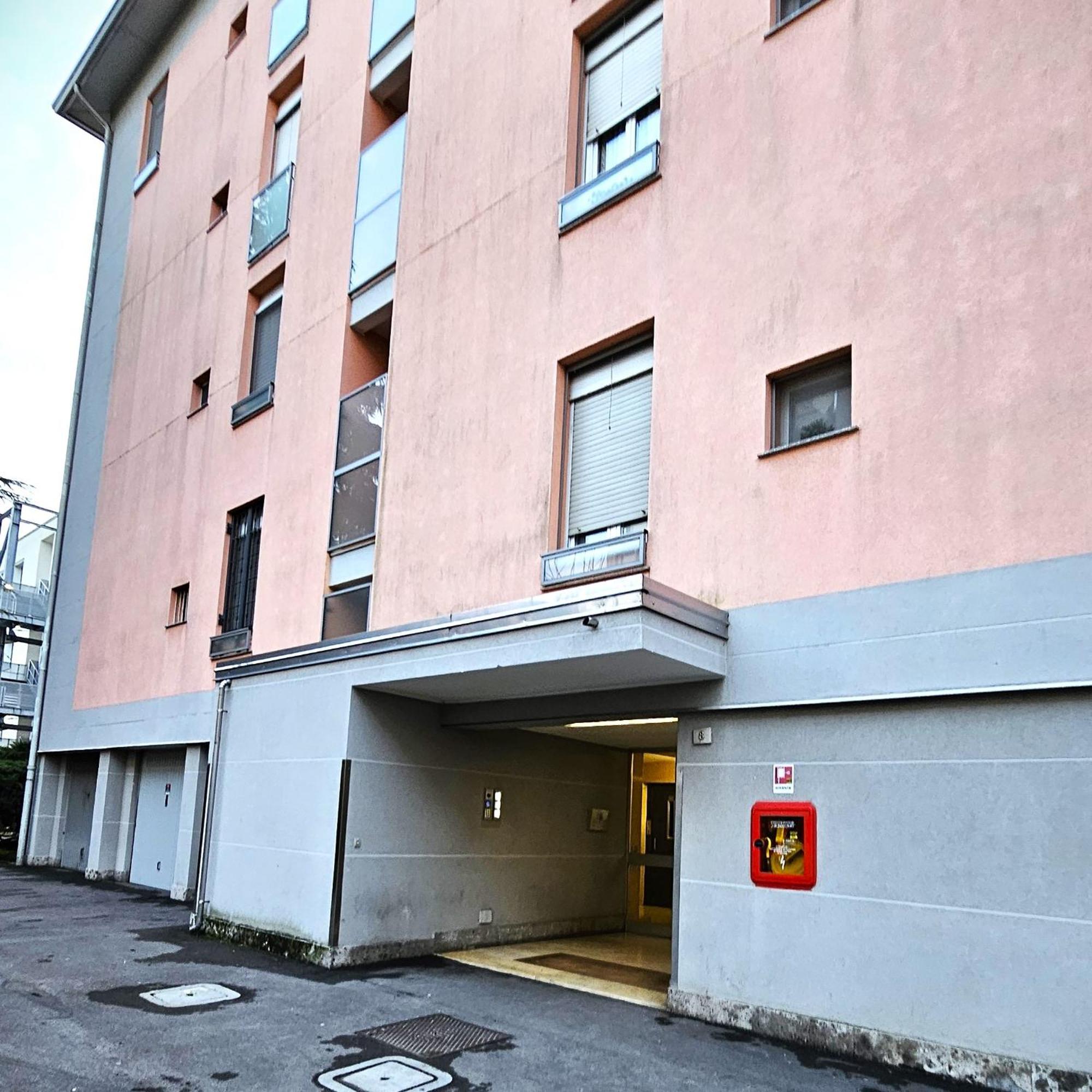 Bbking Appartamento Policlinico San Donato Milanese Exteriör bild